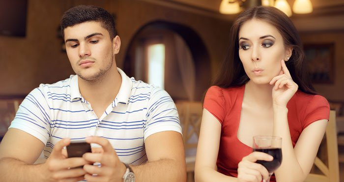 Cheating Spouse by Viewing their Deleted Texts